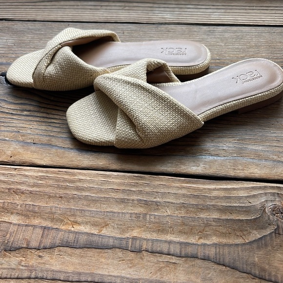 Nordstrom Cerise Faux Leather Weave Slide Sandal Women's Tan Size US7 - Picture 2 of 6